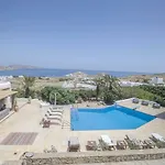 Villa Phoebe *