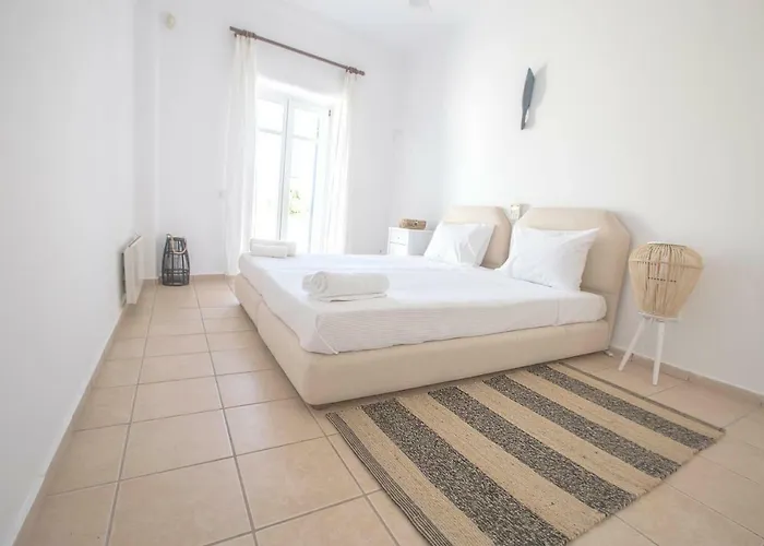 Phoebe Villa Kalafati